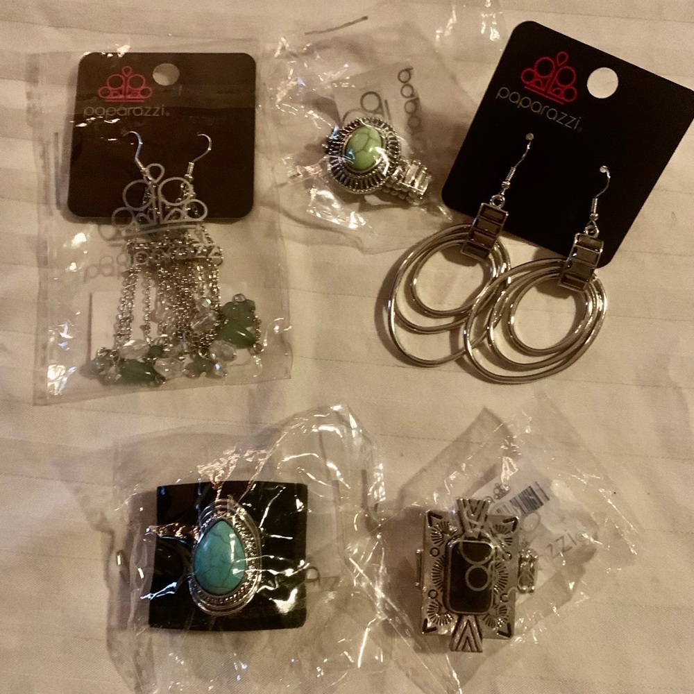 Jewelry lot